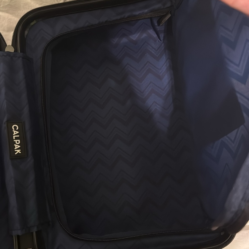 Calpak vanity case midnight Marble - Picture 7 of 10